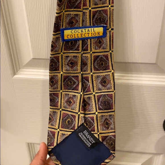 Tie - Picture 2 of 3
